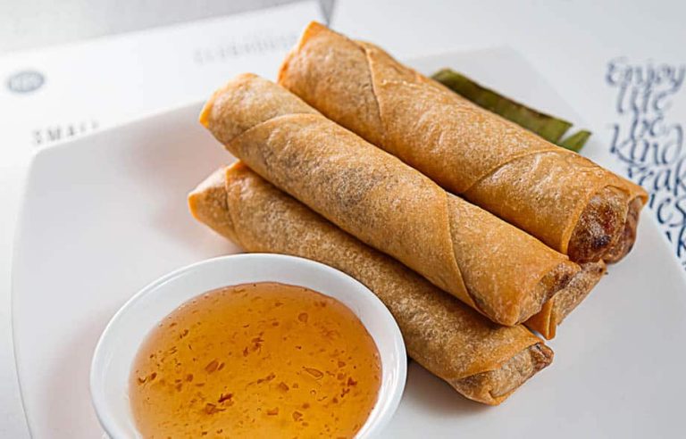 HOMEMADE VEGETABLE SPRING ROLLS